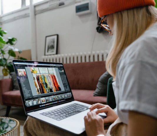 jak sprzedawać na allegro jako firma